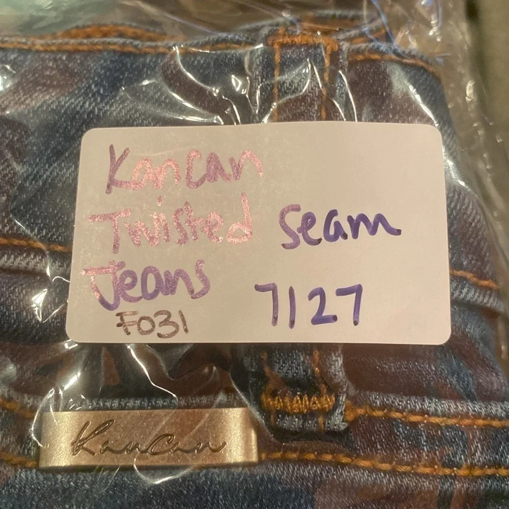 KanCan Twisted Seam Distressed Medium Wash Ankle Skinny Jeans Size 7 / 27